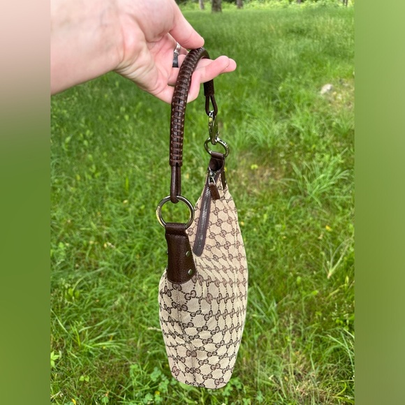 Authentic Gucci “Abbey” Shoulder Bag - Picture 3 of 6